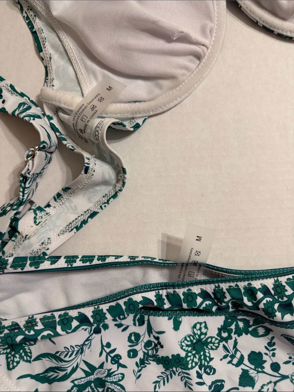 Bikini Set - Picture 3 of 5